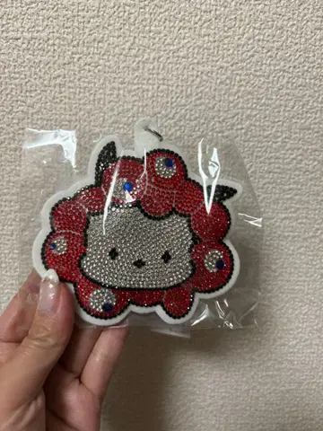 산리오 캐릭터 미야쿠미야쿠 키링 스톤 장식 포함