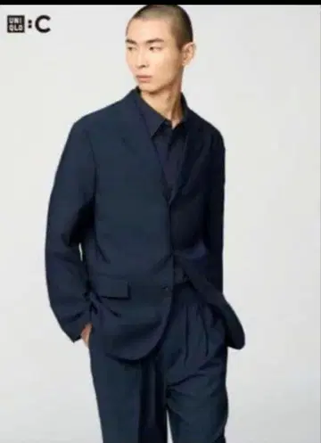 새상품급 유니클로 C 감동 자켓 & 감동 턱 팬츠 셋업