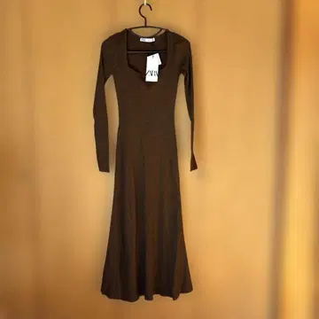 ZARA 니트 원피스 새상품 미사용