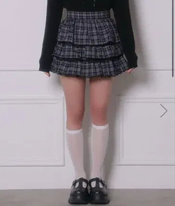 BUBBLES 칸칸 프릴 치마바지