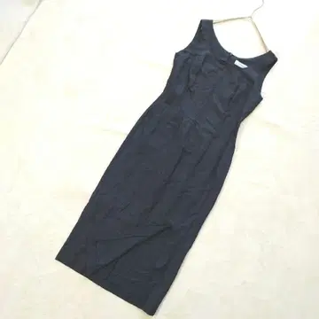 PRISMALEI 린넨 혼방 슬리브리스 원피스 이탈리아제 블랙 40