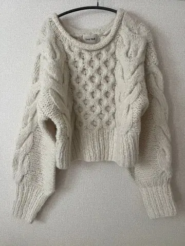 더 토 아이보리 핸드메이드 케이블 니트 스웨터 F