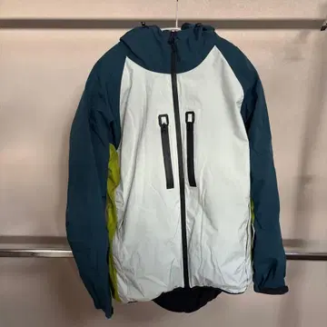 워크맨 후드 부착 마운틴 후드티 화이트/네이비/그린 M 사이즈