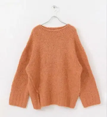 [ KBF ] 오렌지 니트 스웨터 사이드 슬릿