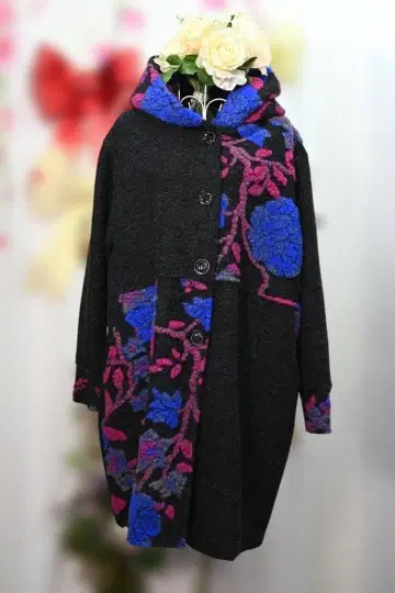 새상품 추가 OFF 이탈리아제 고급 압축 울 코트 9070