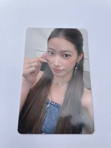 르세라핌 EASY CRAZY HOT FC 한정판 트레이딩 카드 카즈하