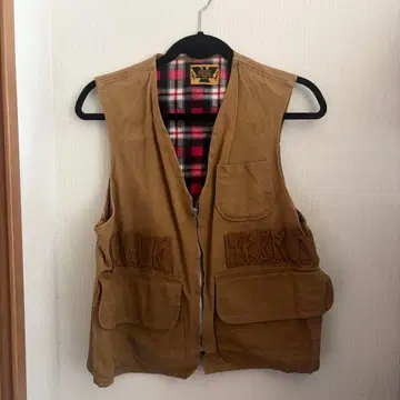 베이지 지퍼 베스트