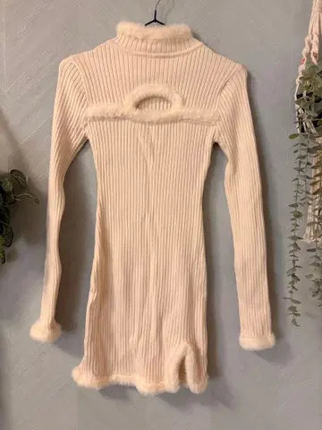 EATME 타이트 니트 원피스