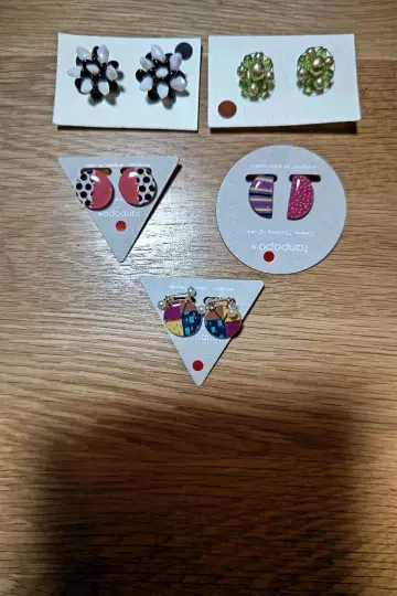 새상품 프랑스전과 셀렉샵에서의 귀찌 세트 5페어