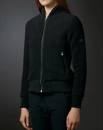 데상트 골프 리사이클 폴리에스테르 보아 플리스 자켓