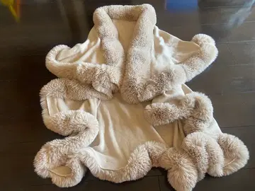 퍼 달린 판초 크림색 ZARA를 좋아하는 당신에게