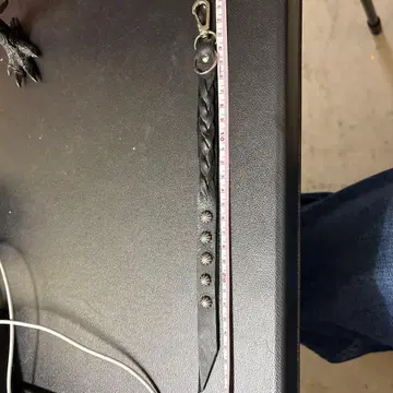 스터드 가죽 키링 블랙