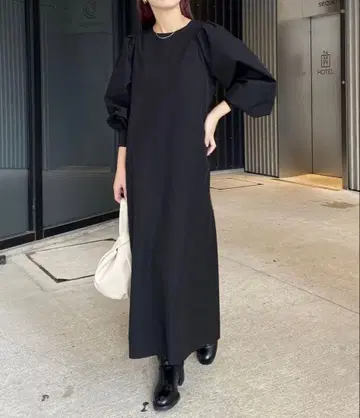 카프리슈레마쥬 롱 원피스 퍼프 I라인 원피스