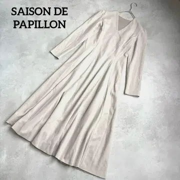 세존드파피용 깔끔한 컷팅 플레어 원피스 S 사이즈