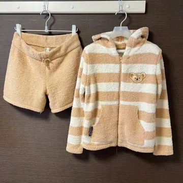 [ 디즈니 리조트 공식 ] 더피 룸웨어 세트