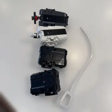 베이블레이드 런처 4개 세트