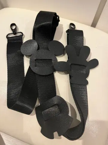 [ 가격 인하 ] 디즈니 미키 카메라 스트랩