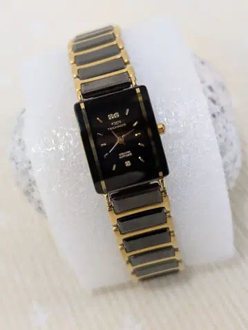 [ TECHNOS ] 테크노스 블랙 골드 손목시계