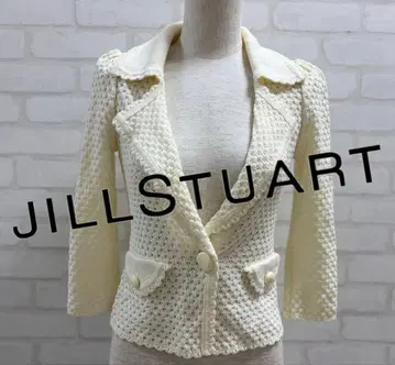 새상품급 JILL STUART 아이보리 긴팔 자켓풍 가디건
