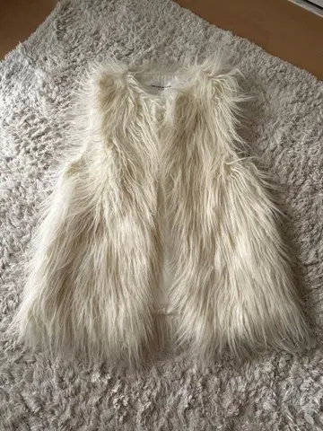 인조 모피 베스트 아이보리