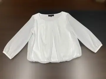 UNTITLED 화이트 블라우스 사이즈 2