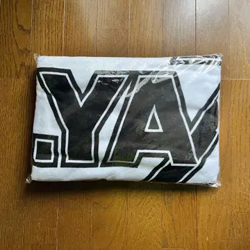 야자와 에이요시 비치 타월 화이트