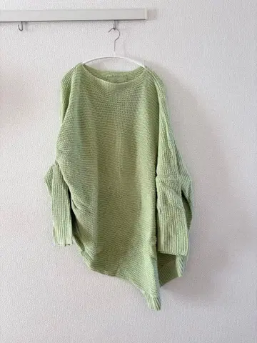 OSMOSIS 비대칭 니트 풀오버