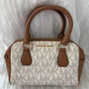 MICHAEL KORS 로고 핸드백