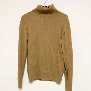 UNIQLO 캐시미어 베이지 터틀넥 니트