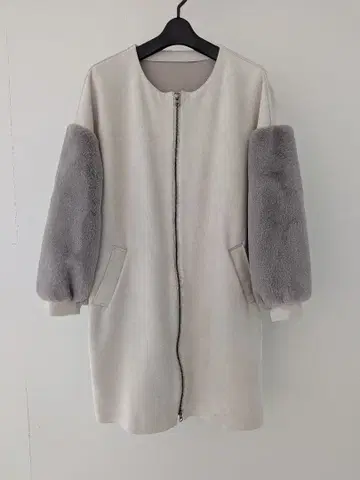 볼륨 소매 코트