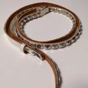 화이트 가죽 2연 스터드 벨트