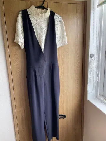 네이비 페플럼 오버롤 레이스 상의 세트