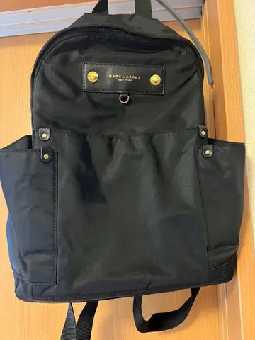 MARC JACOBS 블랙 백팩