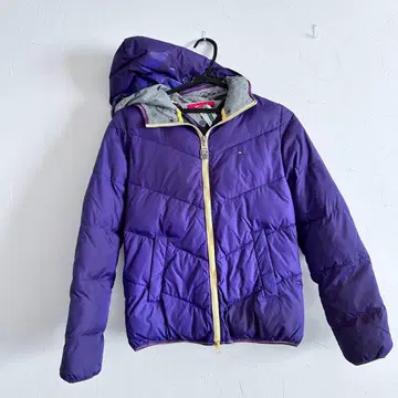 tommy girl 후드 부착 보라색 다운 자켓