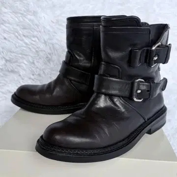 피피 시크 크림슨 엔지니어 숏 가죽 백 지퍼 부츠