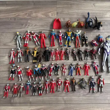 울트라맨 시리즈 피규어 세트