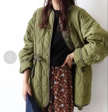 저널 스탠다드 레리움 퀼팅 노카라 자켓