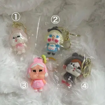 크라이 베이비의 키링