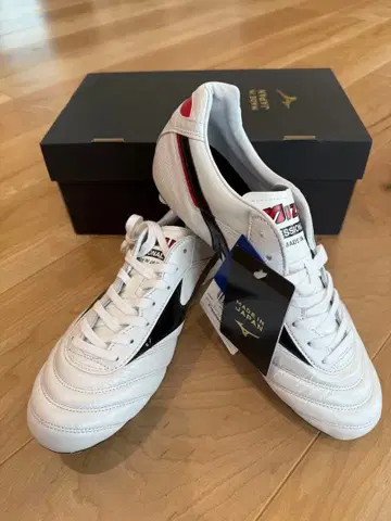 새상품 미즈노 모렐리아II 재팬 26.0cm