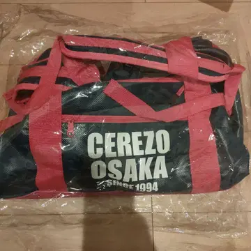 에나멜백 더플백