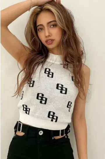 GYDA GG 패턴 여성 니트 TOPS