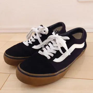 VANS 올드스쿨 검솔 블랙 x 화이트
