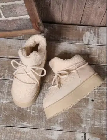 통굽 베이지 퍼 부츠 어그 부츠 23.5cm