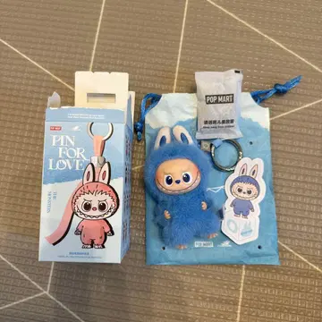 POP MART PIN FOR LOVE 스트랩 O 러브브
