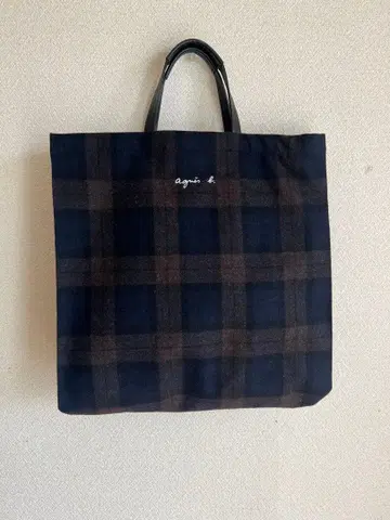 에네스베 스퀘어 토트백 체크 무늬