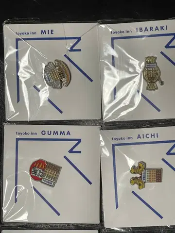 토요코인 핀 배지 세트 8개