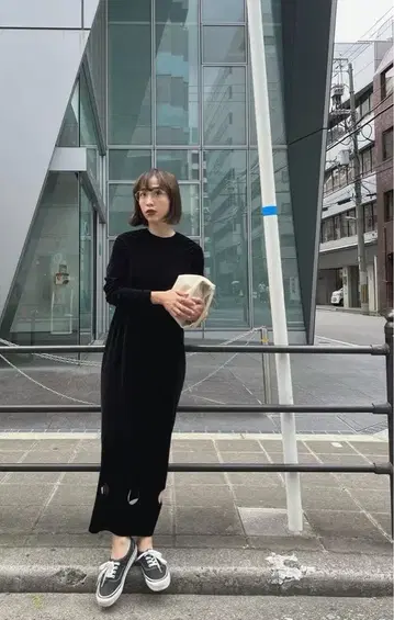 meer. CIRCLE CUT VELOUR DRESS 그레이