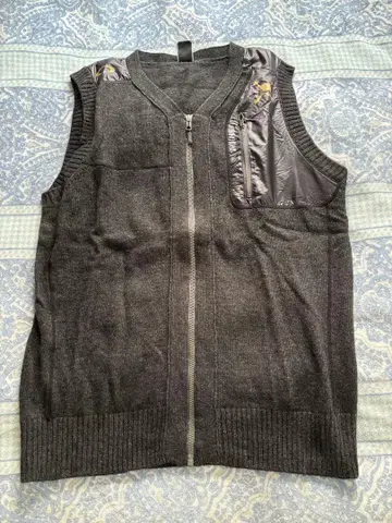 Oakley XL 다크 그레이 베스트