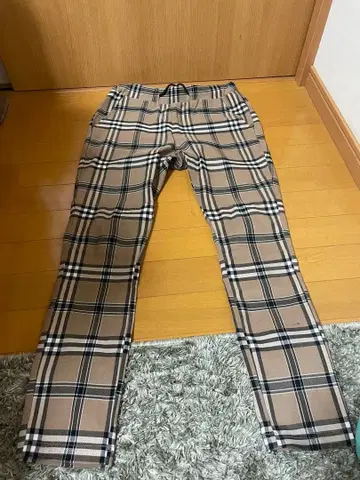 아담스 저글러 체크 무늬