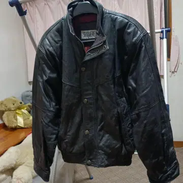 SESTIERE 블랙 가죽 자켓